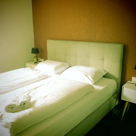 Rowa * Бад-Гофгаштайн