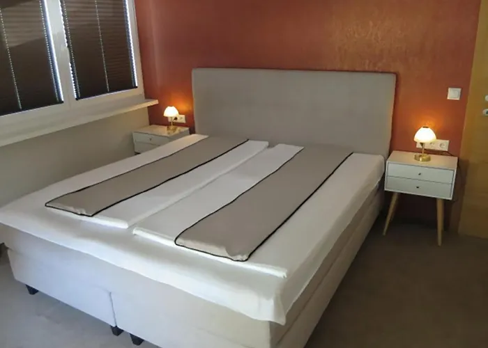 Rowa 巴特霍夫加施泰因